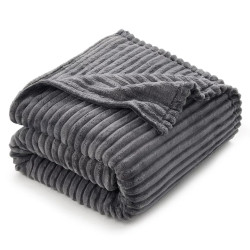 Fleece blanket in gray color 2