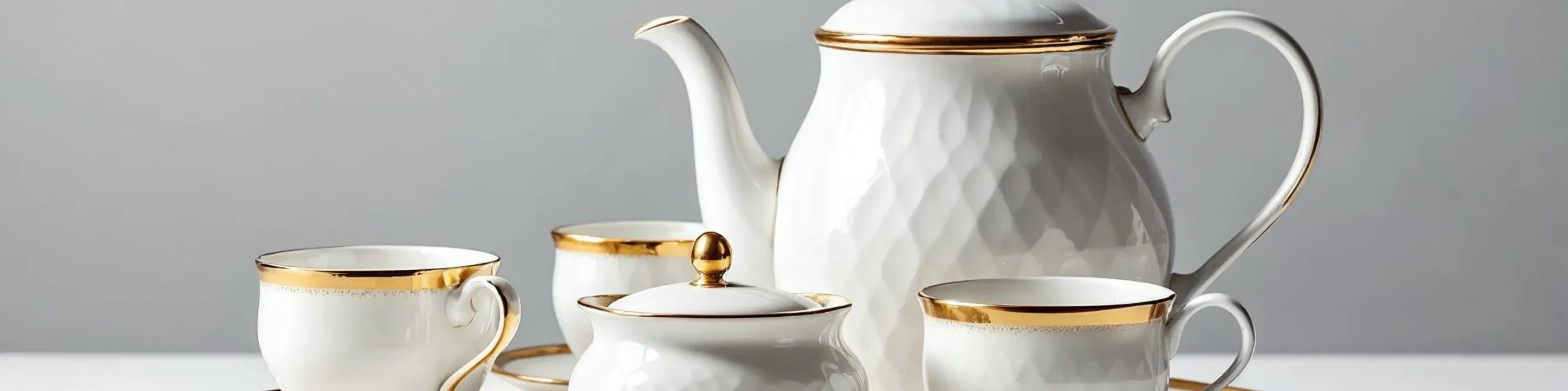 Designer table setting and cutlery by MIRONOVA ART.